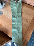 PT01 pantalon maat 46 traveller kleur groen, Kleding | Heren, Broeken en Pantalons, Ophalen of Verzenden, Nieuw, Maat 46 (S) of kleiner