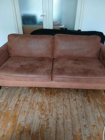 Nette bruine tweezitter. 205cm x 65 cm diep beschikbaar voor biedingen