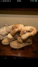 Boots met imitatie bont - Maat 39, Kleding | Dames, Schoenen, Boetiek, Verzenden, Beige, Snowboots