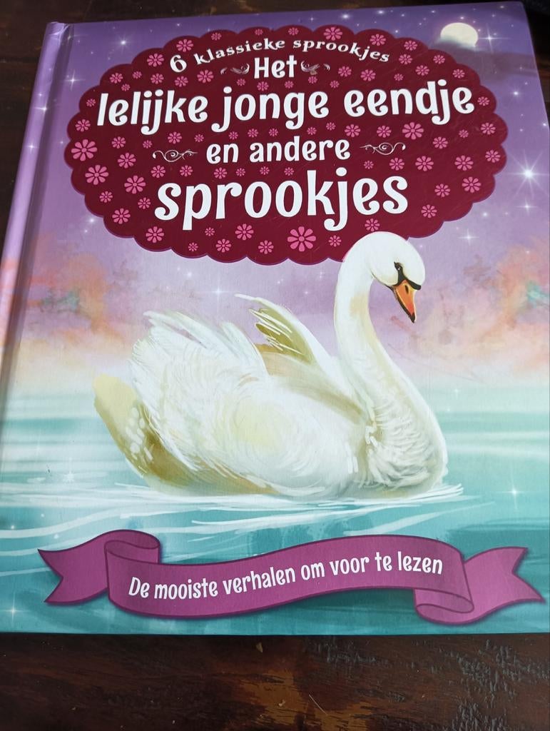 Het lelijke jonge eendje en andere sprookjes, Ophalen of Verzenden, Zo goed als nieuw, Sandra C. Hessels; Vitataal; Diane Le Feyer