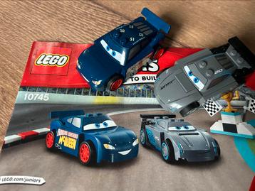 Lego 10745. cars setje 2 auto,s beschikbaar voor biedingen
