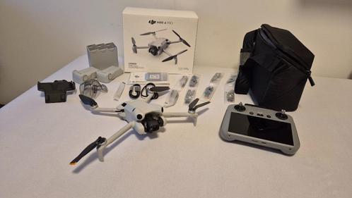 Dji Mini 4 Pro Fly More Combo (met smart remote controller), Audio, Tv en Foto, Drones, Zo goed als nieuw, Drone met camera, Ophalen of Verzenden