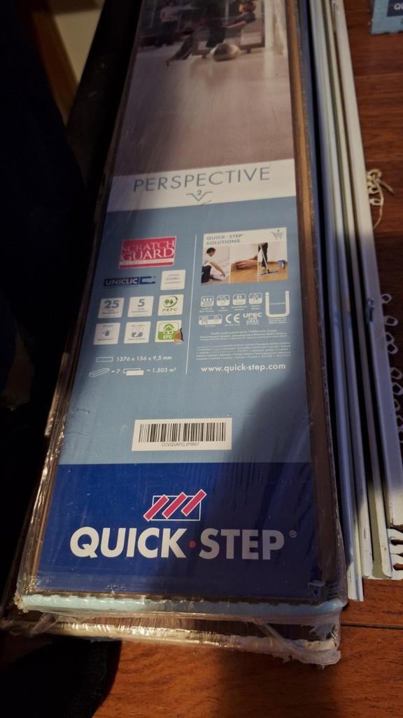 Quickstep Laminaat Perspective 2-groef - 3m² Nieuwstaat, Doe-het-zelf en Verbouw, Vloerdelen en Plavuizen, Nieuw, Laminaat, Kunststof