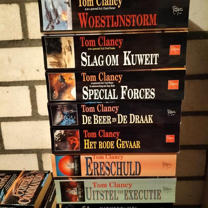 Boeken van Tom Clancy, Boeken, Thrillers, Gelezen, Ophalen of Verzenden