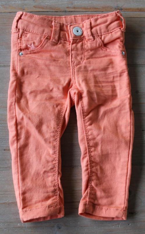 Broek van Tumble 'n Dry 68, Kinderen en Baby's, Babykleding | Maat 68, Zo goed als nieuw, Meisje, Broekje, Ophalen of Verzenden