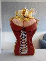 Vrouwelijke piñata met ponche Cuba., Ophalen, Nieuw