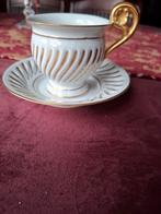 Limoges Frankrijk Kop en Schotel - Bladgoud, Ophalen of Verzenden, Zo goed als nieuw, Effen, Kop(pen) en/of Schotel(s)