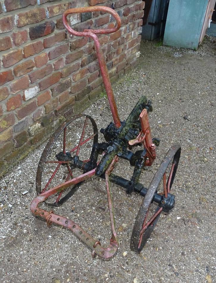 as met ijzeren wielen onderstel karretje kar, Antiek en Kunst, Curiosa en Brocante, Ophalen