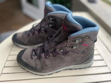 Lowa Explorer II GTX Mid - maat 41,5 - valt 1 maat kleiner  beschikbaar voor biedingen