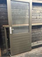 Buiten deur hard hout met kozijn, Deurkozijn, Zo goed als nieuw, Hout, Ophalen