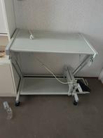 Verstelbare tafel met wielen, Gebruikt, 70 tot 120 cm, Ophalen of Verzenden, Metaal