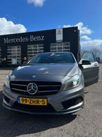 Mercedes-Benz A-Klasse AMG pakket A180 1.6 Blue EFF Aut7, Auto's, Mercedes-Benz, 65 €/maand, 4 cilinders, Leder en Stof, 122 pk