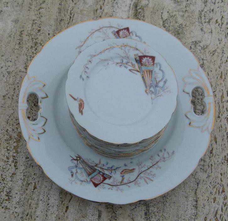 PRACHTIG Mosa Gebakstel Decor 110 met Vogels en Vliegers, Antiek en Kunst, Antiek | Servies compleet, Ophalen of Verzenden