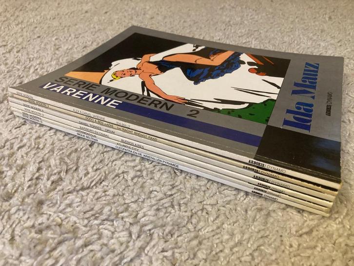 Serie Modern - 6 albums - Samen 6 euro, Boeken, Stripboeken, Gelezen, Meerdere stripboeken, Ophalen of Verzenden