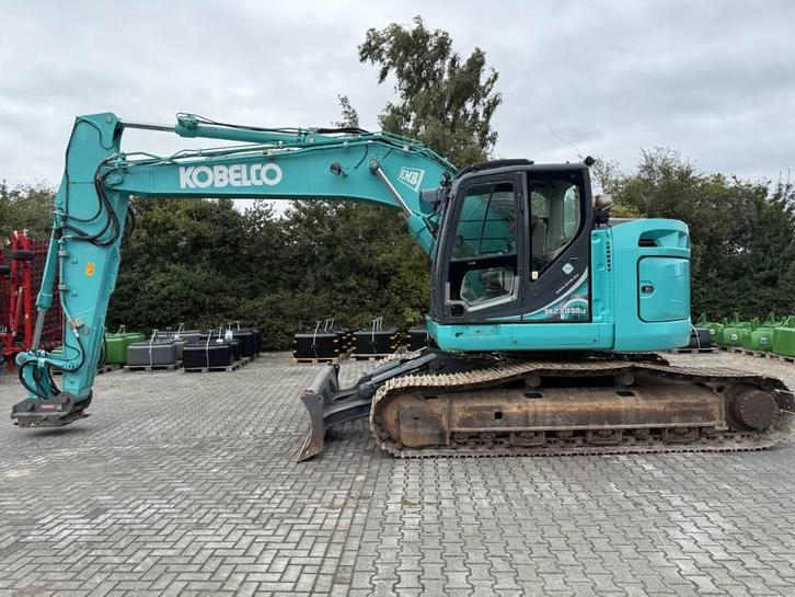 Kobelco SK 230 SRLC - 5 (bj 2017), Zakelijke goederen, Machines en Bouw | Kranen en Graafmachines, Graafmachine