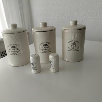 Voorraadpotten 5 stuks  beschikbaar voor biedingen