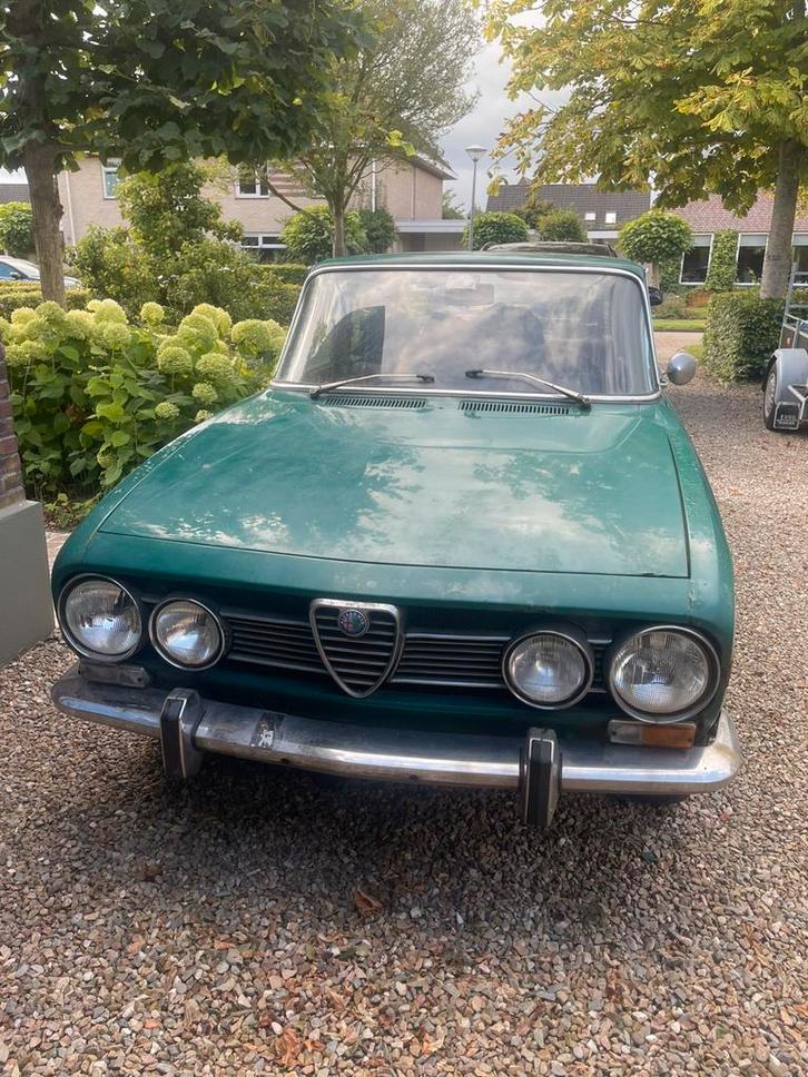 Alfa Romeo 1750 Berlina 1971 Groen, Auto's, Alfa Romeo, Particulier, Overige modellen, Benzine, Sedan, Handgeschakeld, Geïmporteerd