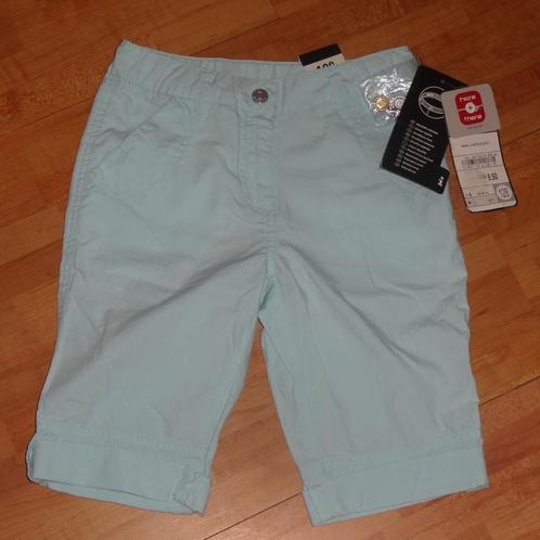 aqua kleurig kort broekje mt 128 *nieuw* C&A, Kinderen en Baby's, Kinderkleding | Maat 128, Nieuw, Meisje, Broek, Ophalen of Verzenden
