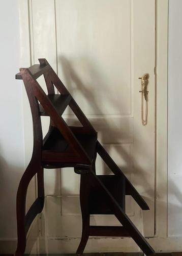 Oude bibliotheek stoel ! LAATSTE KANS ! beschikbaar voor biedingen