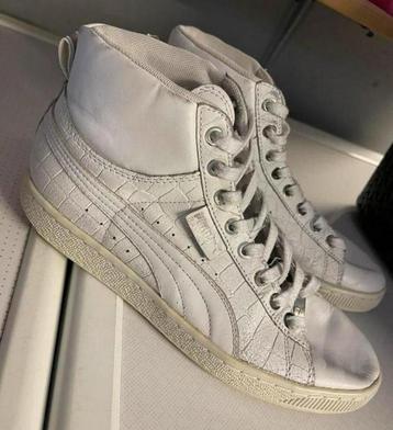 Witte Puma Sneakers Maat 38 beschikbaar voor biedingen