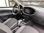 Toyota Aygo X 1.0 VVT-i S-CVT Play Automaat | Carplay | Came, Stof, Gebruikt, Euro 6, 4 stoelen