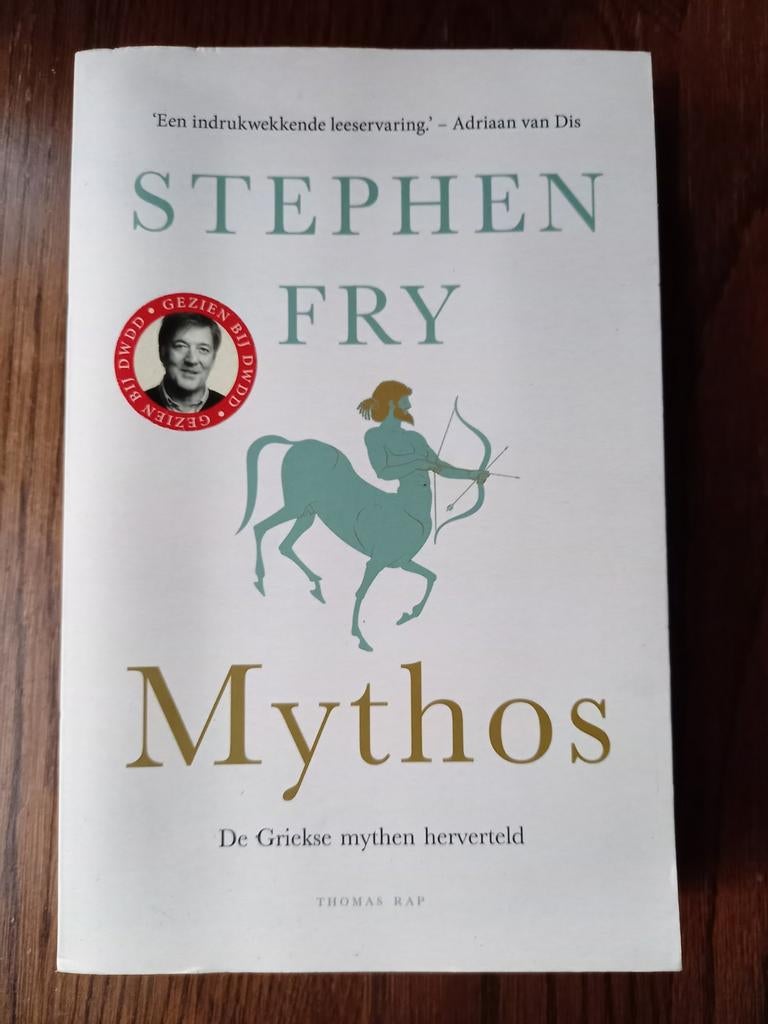 w3 Stephen Fry - Mythos, Boeken, Ophalen of Verzenden, Zo goed als nieuw, Stephen Fry