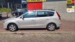 Hyundai I30 CW 1.4i Blue Dynamic prijs is incl nieuwe apk, a, Voorwielaandrijving, Stof, Gebruikt, 4 cilinders