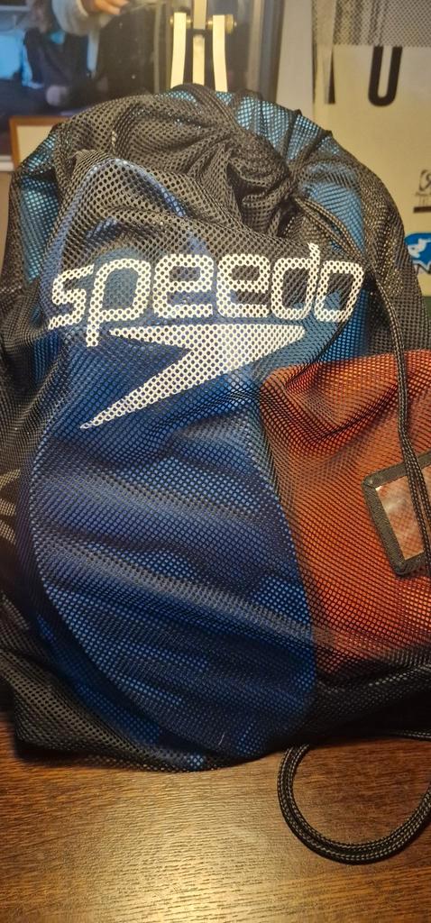 Speedo tas met, zwemplank, zwemvinnen, zwemaccessoires, Sport en Fitness, Overige Sport en Fitness, Zo goed als nieuw, Ophalen of Verzenden