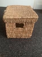 Vierkante rieten mand, Ophalen, Gebruikt, Mand, Vierkant