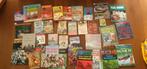 Engelstalige schoolboeken 2 dozen WW2 TEAB, Ophalen, Gelezen