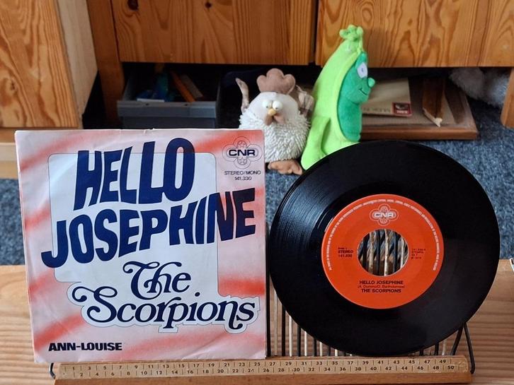 The Scorpions-Hello Josephine(112) 2,50 euro vaste prijs, Cd's en Dvd's, Vinyl Singles, Zo goed als nieuw, Single, Pop, 7 inch