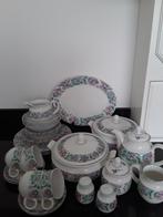 Royal Doulton 4pers eet&theeservies Sangria, Antiek en Kunst, Antiek | Servies compleet, Verzenden