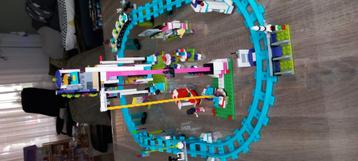Lego friends 41130 Pretpark achtbaan beschikbaar voor biedingen