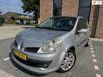 Renault Clio 1.4-16V Team Spirit, Voorwielaandrijving, Gebruikt, 4 cilinders, Handgeschakeld
