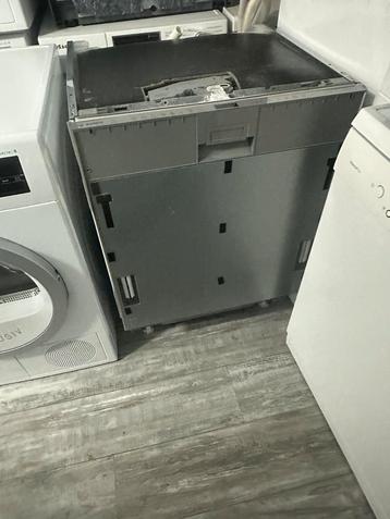 Bosch smht6tcx01E vaatwasser inbouw  A+ rvs 43 db gebruikt  beschikbaar voor biedingen