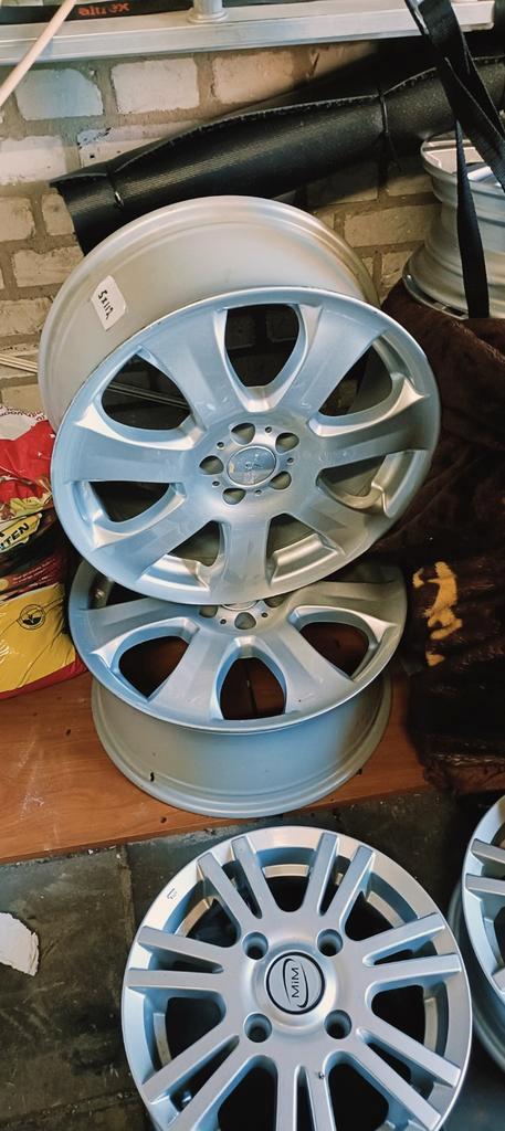 Prachtige splinter nieuw lm velgen maar 5x112, Auto diversen, Wieldoppen, Zo goed als nieuw, Ophalen