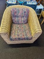 Mooie halfronde ruiten fauteuil/stoel met kussens, Ophalen, Zo goed als nieuw, Minder dan 75 cm, 50 tot 75 cm