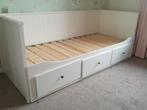 Ikea Hemnes bedbank wit, Huis en Inrichting, Slaapkamer | Bedden, Ophalen, Wit, Tweepersoons, Zo goed als nieuw