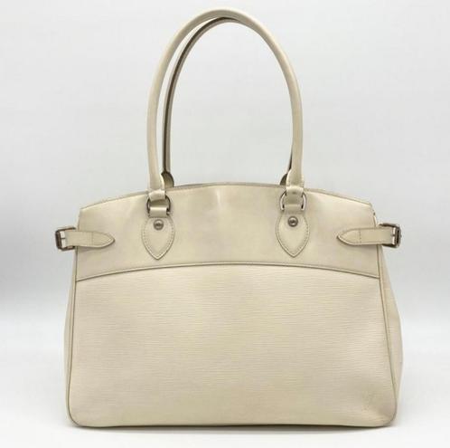 Louis Vuitton- Passy handtas, Sieraden, Tassen en Uiterlijk, Tassen | Damestassen, Zo goed als nieuw, Handtas, Ophalen of Verzenden