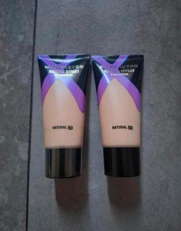 2 nieuwe Max Factor Smooth Effect Foundation (advr 110) beschikbaar voor biedingen