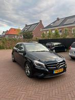 Mercedes-Benz A-Klasse A180 1.6 Blue Efficiency 2013 Zwart, Auto's, Voorwielaandrijving, 65 €/maand, 680 kg, 4 cilinders