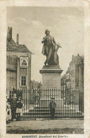 (701-048-045) Dordrecht Standbeeld A Scheffer beschikbaar voor biedingen