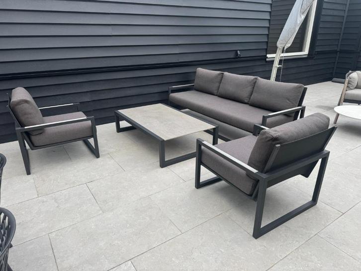-45% ! Royal Botania Ninix Loungeset - SHOWROOMMODEL, Tuin en Terras, Tuinsets en Loungesets, Zo goed als nieuw, Loungeset, Aluminium