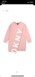 DKNY Roze Sweater Jurk Maat 140 - Zo Goed Als Nieuw, Meisje, Nieuw, Ophalen of Verzenden, Jurk of Rok