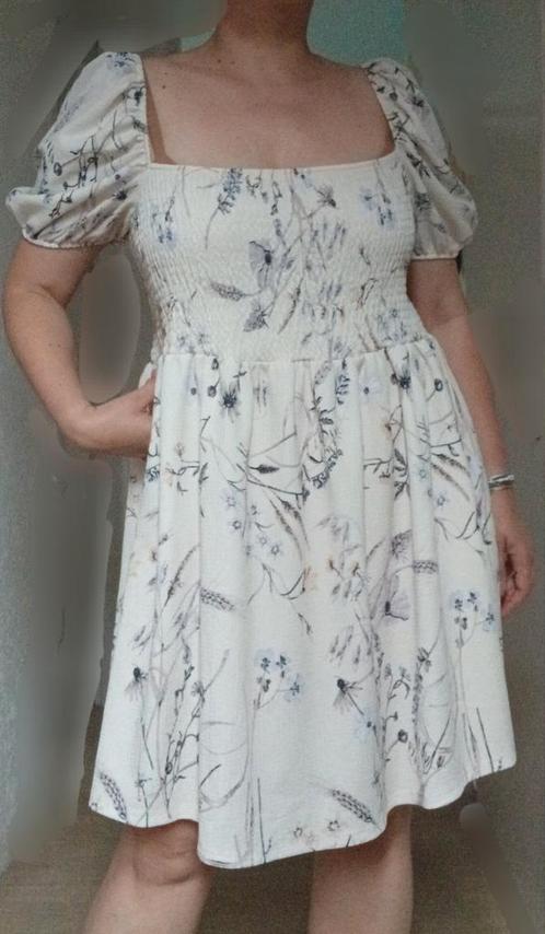 H&M zomerjurk bloemenprint gesmokt stretch off shoulder XXL, Kleding | Dames, Jurken, Zo goed als nieuw, Maat 46/48 (XL) of groter
