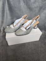 *Nieuw* & Other Stories zilveren slingbacks (39), Schoenen met lage hakken, Ophalen of Verzenden, Grijs, Nieuw