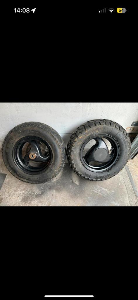 Piaggio/Gilera typhoon velgenset, Auto diversen, Aanhangwagen-onderdelen, Zo goed als nieuw, Ophalen