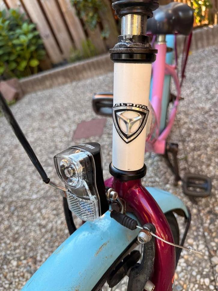 18" Alpina, Kinderfiets, Meisjes fietsen., Fietsen en Brommers, Fietsen | Meisjes, Gebruikt, 18 inch, Handrem, Ophalen of Verzenden