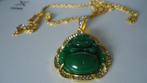 Nieuw  Goud vergulde ketting met groene buddha, Overige materialen, Nieuw, Ophalen of Verzenden, Met kristal