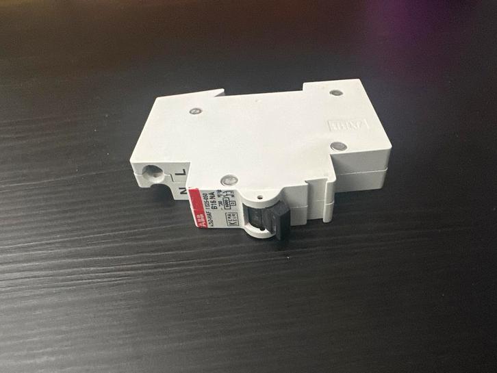 Meerdere ABB HAF Flexomaat 1P+N 16A Installatieautomaat, Doe-het-zelf en Verbouw, Alarmsystemen, Gebruikt, Overige typen, Overige soorten
